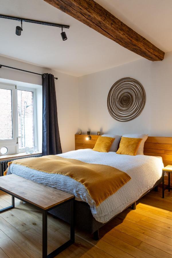 Ardenne Bnb Gite Urbain Avec Terrasse 마르쉐앵파멩느 외부 사진