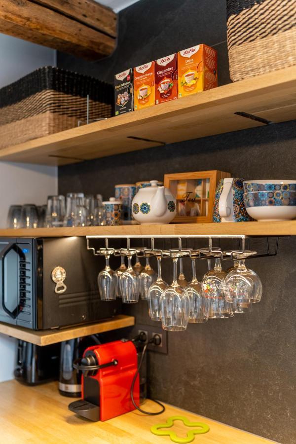 Ardenne Bnb Gite Urbain Avec Terrasse 마르쉐앵파멩느 외부 사진